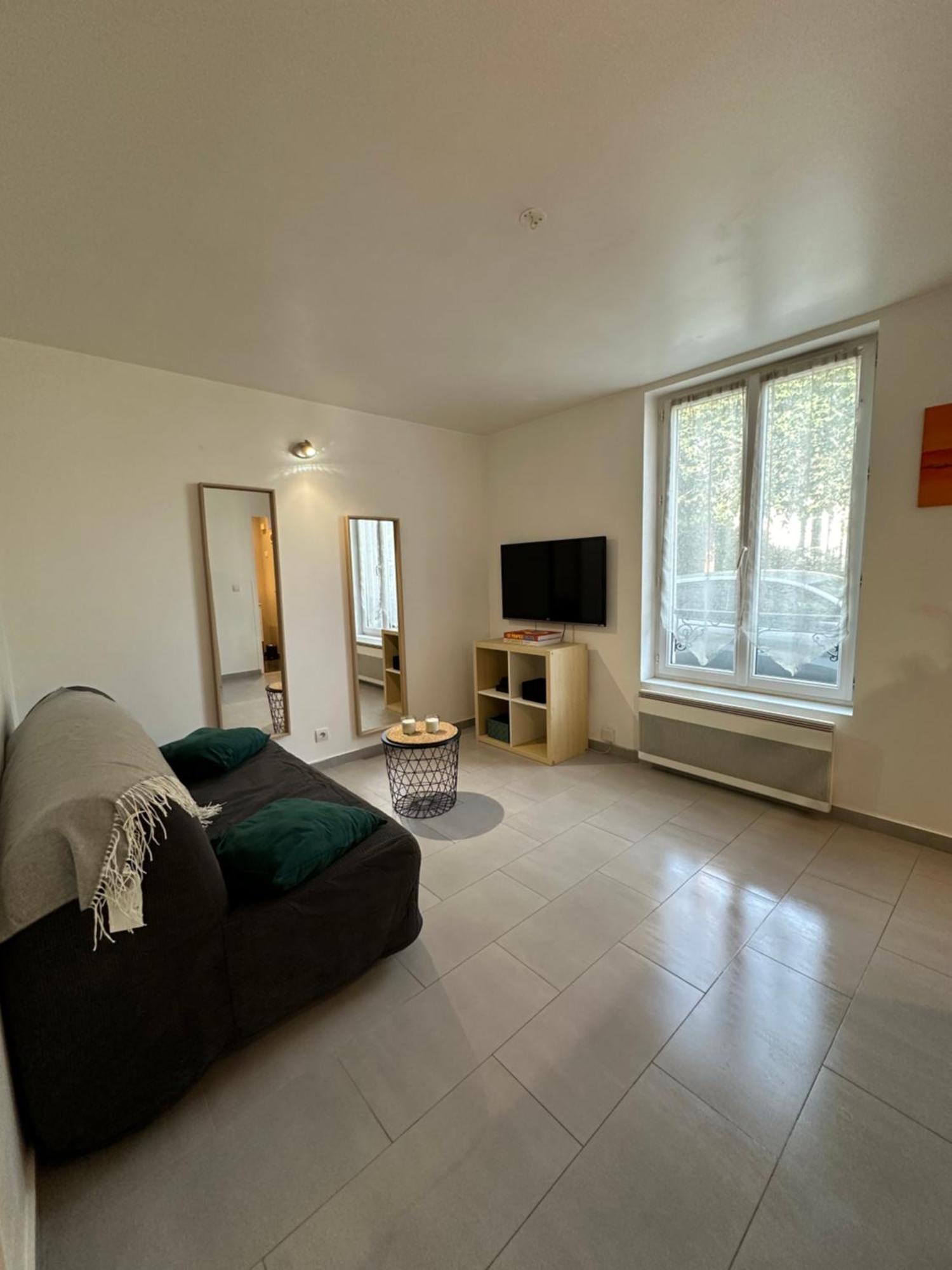 Superbe Appartement Cosy Jardin Корбей-Есон Екстериор снимка